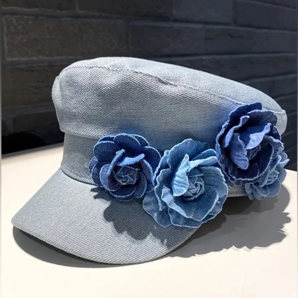 Denim Super Chic Hat with Roses - Picture 9 of 9